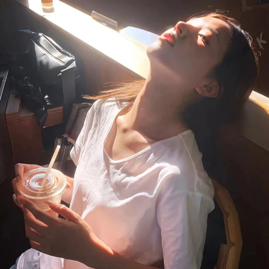 彩色房间